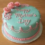 Delicious Mother's Day Cake for Your Lovely Mums
