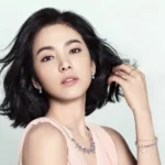 Popular and Stylish Korean Women's Short Hairstyles